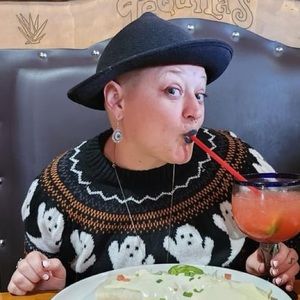 Meet your Posher, Betsy